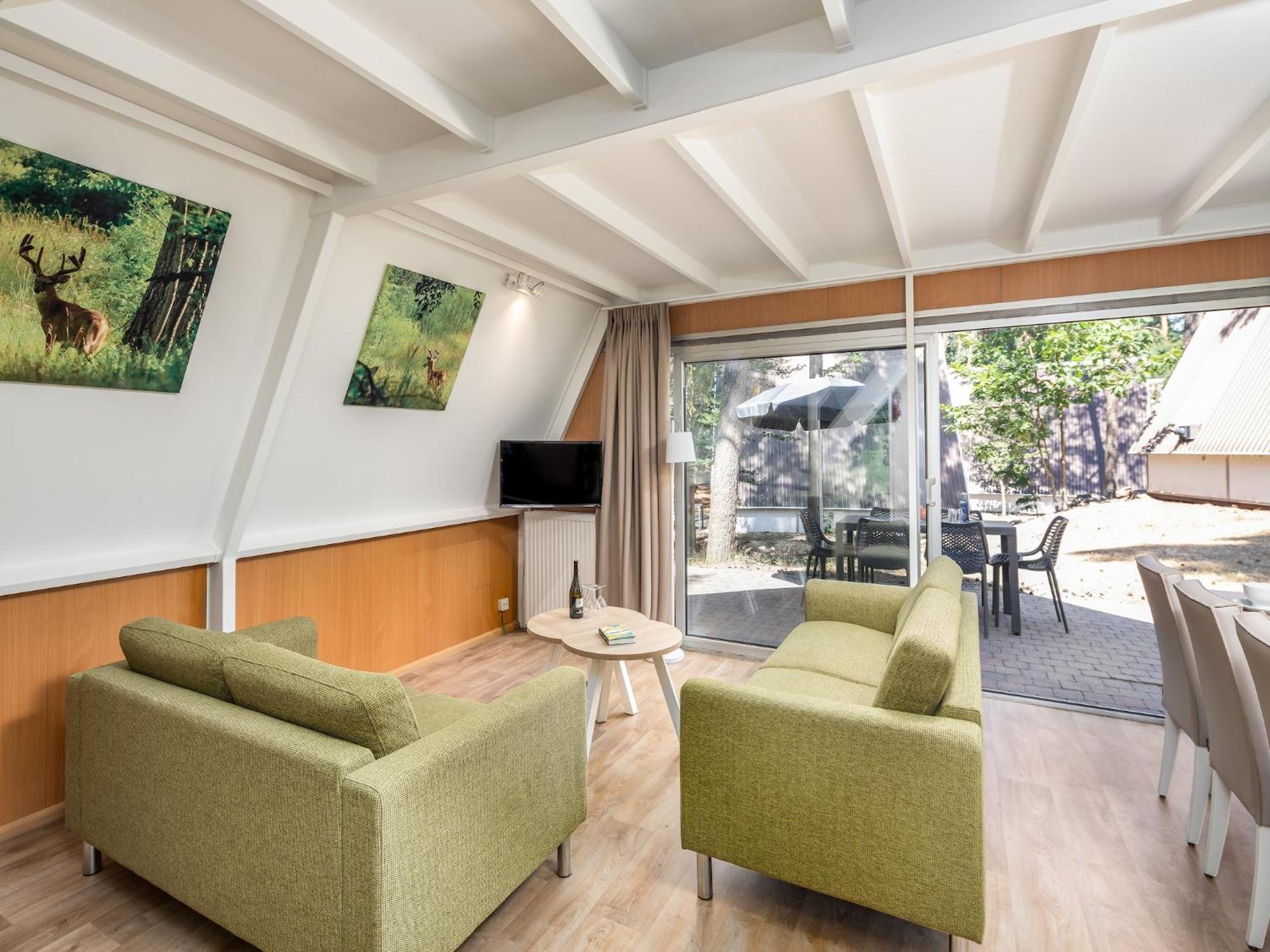 Restyled Bungalow With Dishwasher, In Natural Surroundings Mierlo Luaran gambar